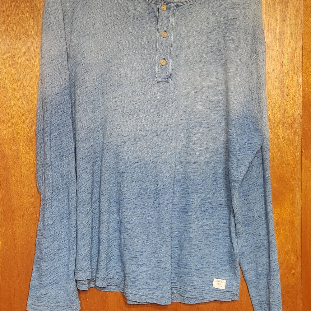 Lucky Brand Men's XL Blue Long Sleeve Henley